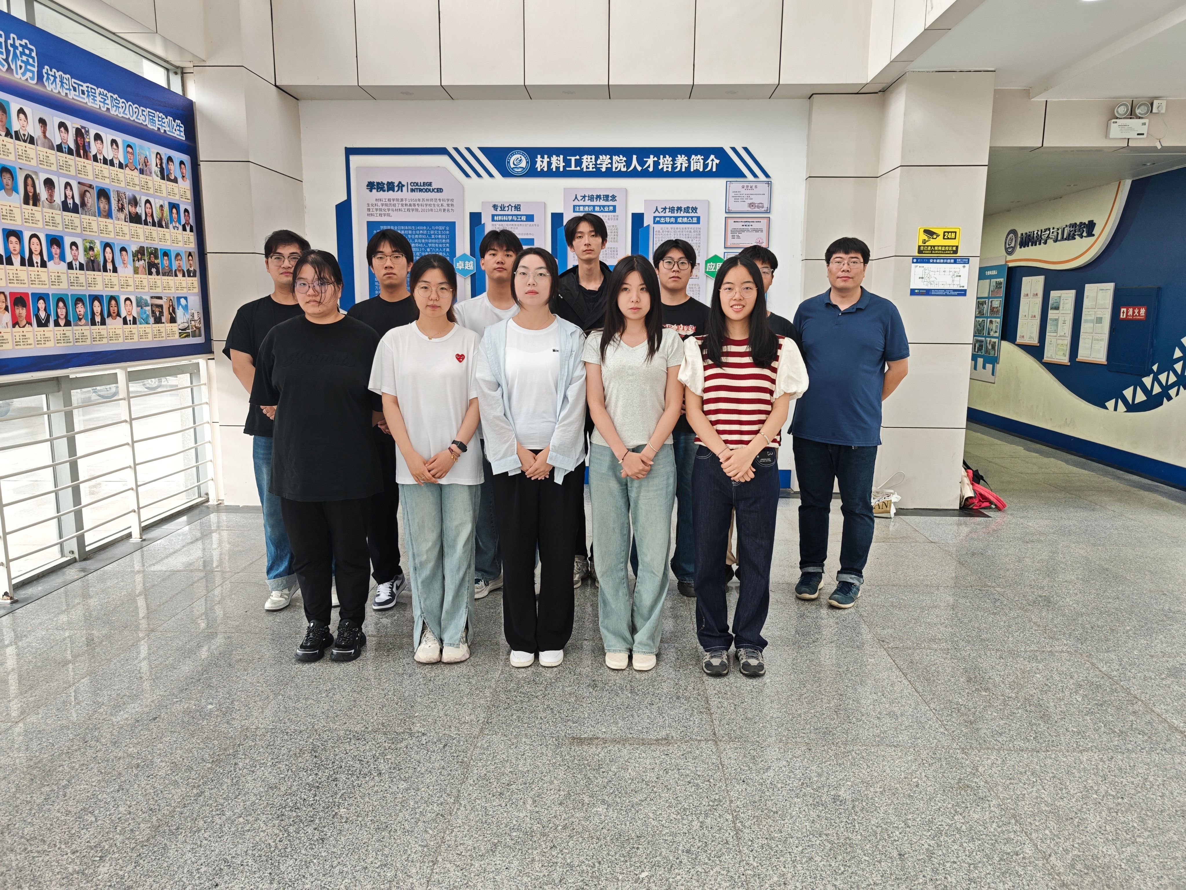 4608caec166fc79a3af2cd38893eccb9.jpg