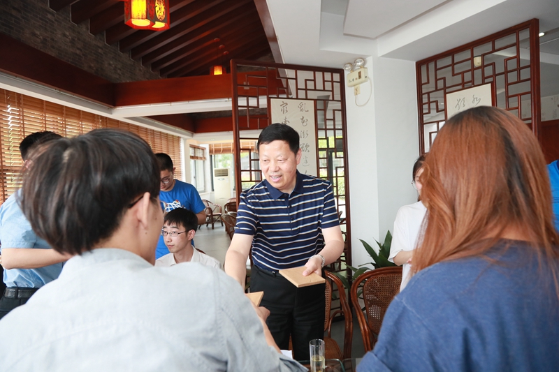 B03I2205_副本.jpg