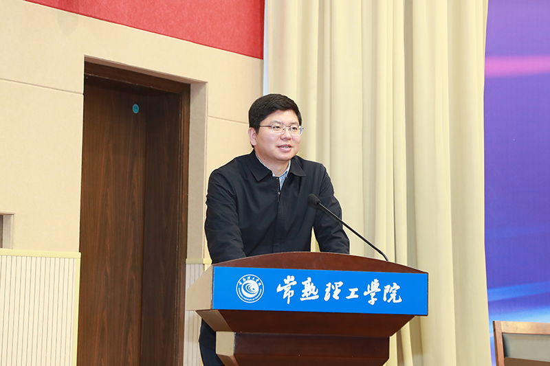 常熟市委副书记秦猛讲话.jpg