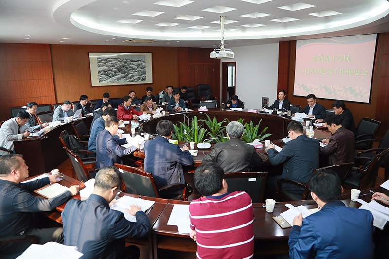 B03I1512.jpg