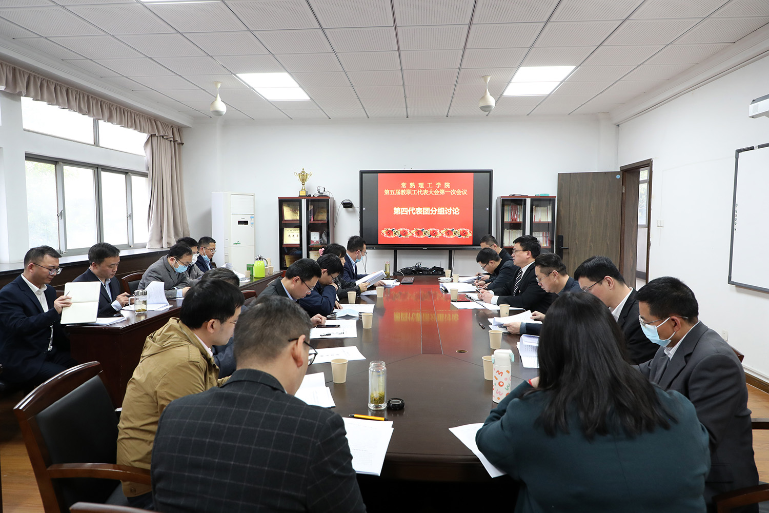 第四代表团慎行楼2021.JPG