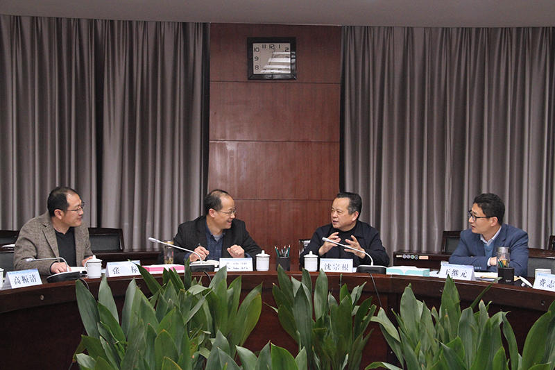与会领导.jpg