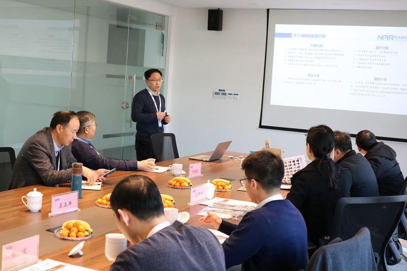 向企业和学校汇报协同创新研究员工作开展情况.JPG