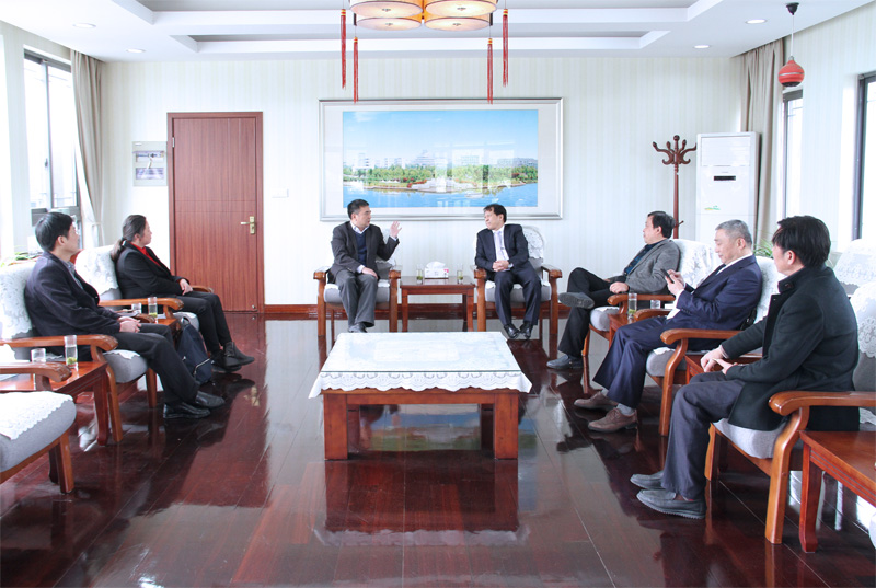 会议现场2.jpg