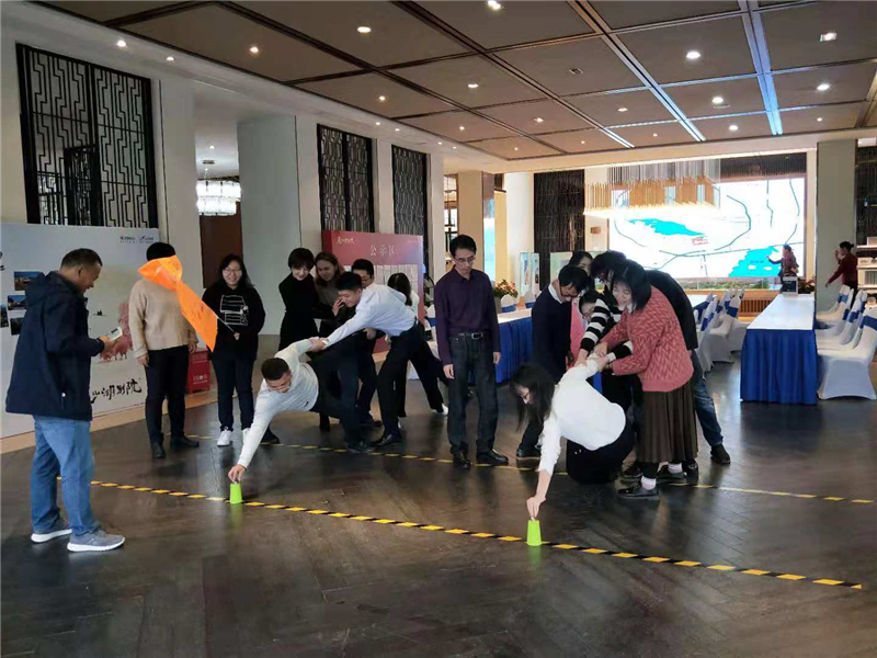 “空手夺金”游戏.jpg