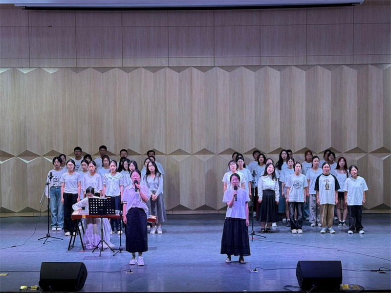 202409261727348609171469.png 晚会14.png