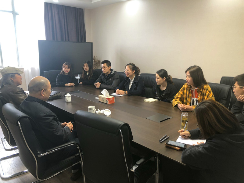 201904111554975457814853.jpg 学生座谈_副本.jpg