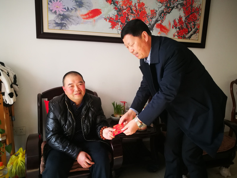 朱书记.jpg