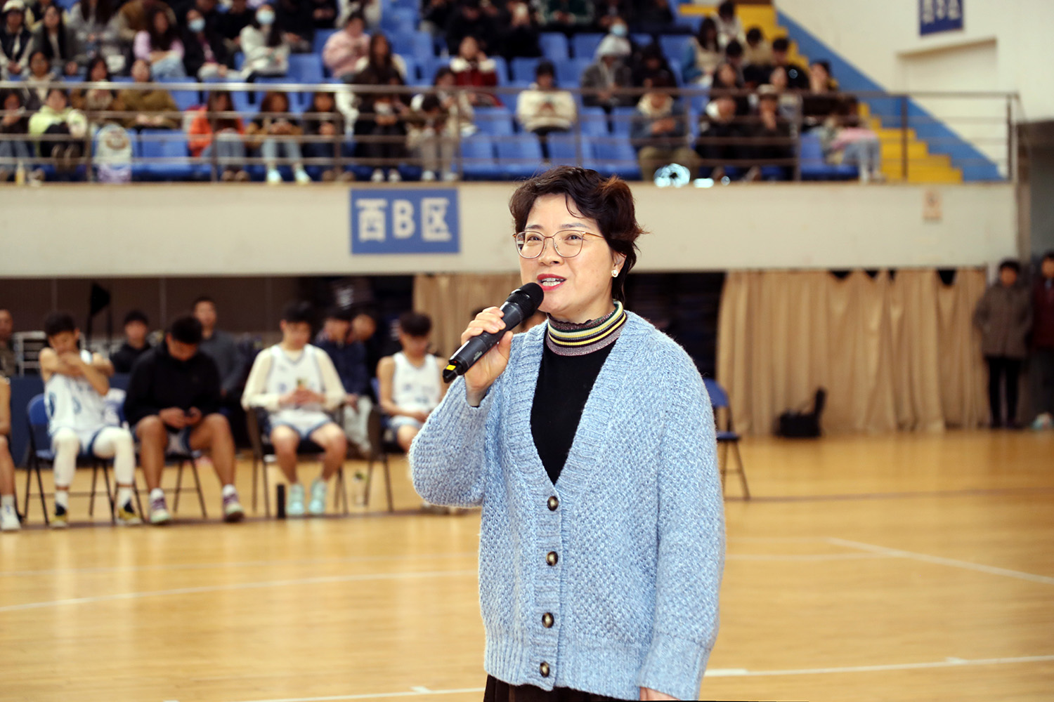 王任副校长主持.JPG
