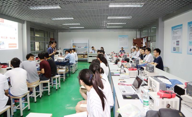 202105131620888381635202.jpg 电子科学与技术专业创新创业课程公开课.jpg