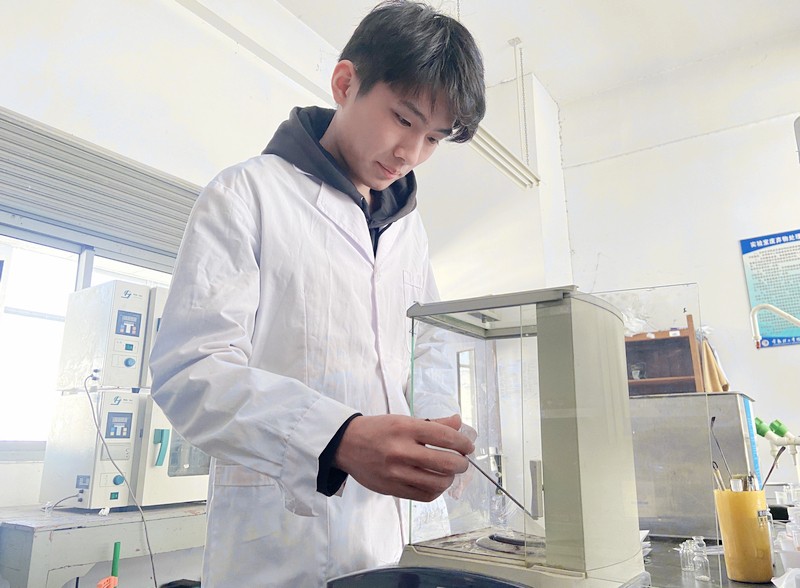 张奥林5.jpg