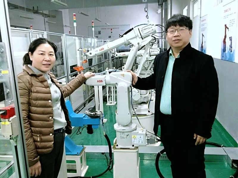 201912191576740587368075.jpg 卢振利2.jpg