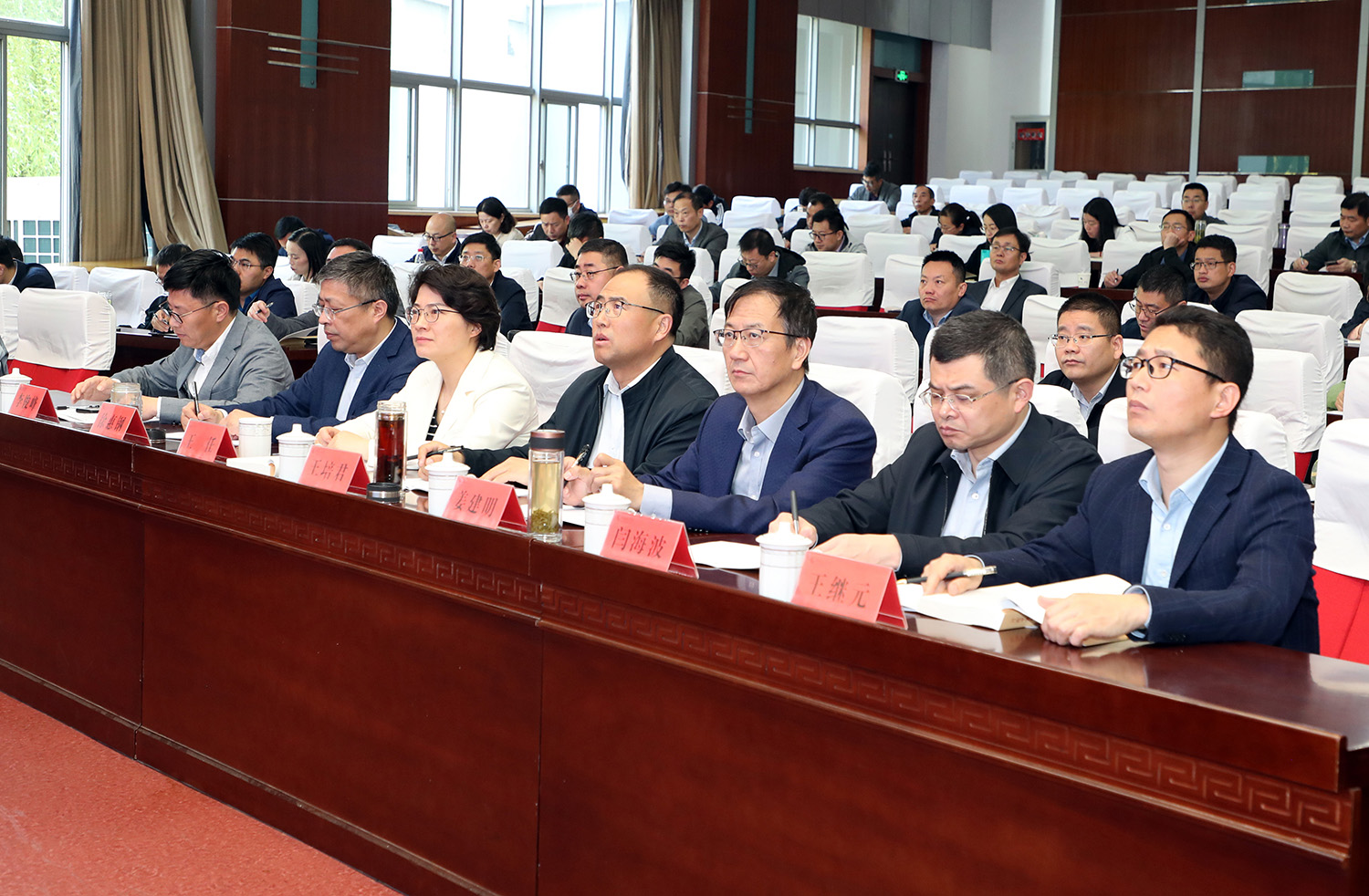与会领导备用.JPG