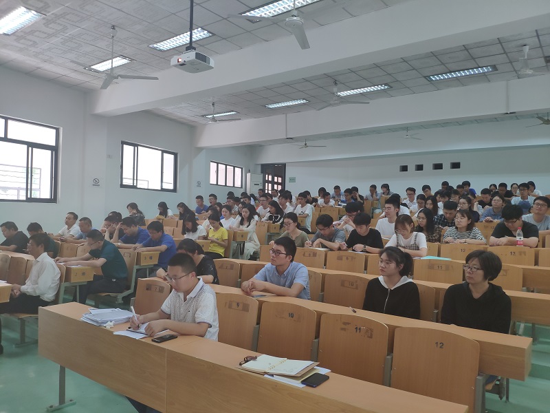 201909281569632245636485.jpg 化材学院召开“不忘初心,牢记使命”主题教育动员会 (2).jpg