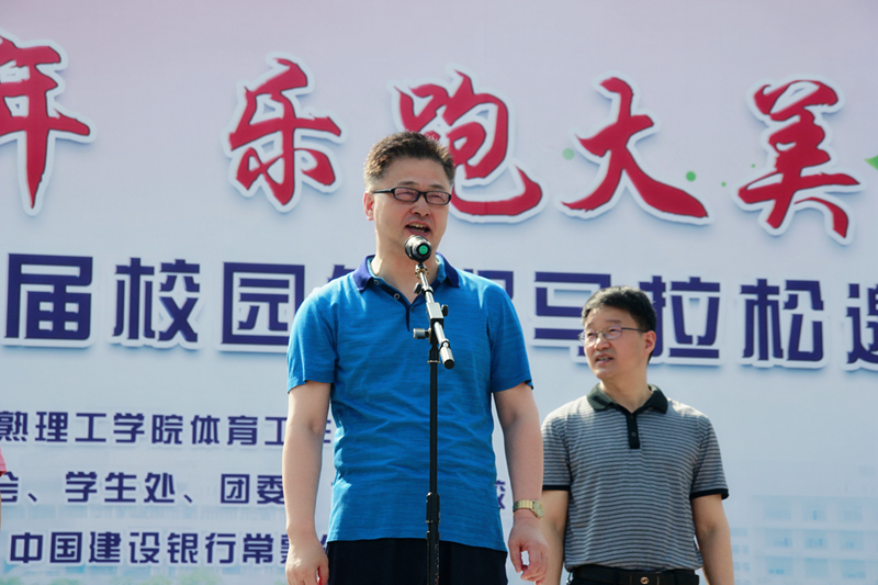 29aaff65706d0bb656e23e84fef41de.jpg