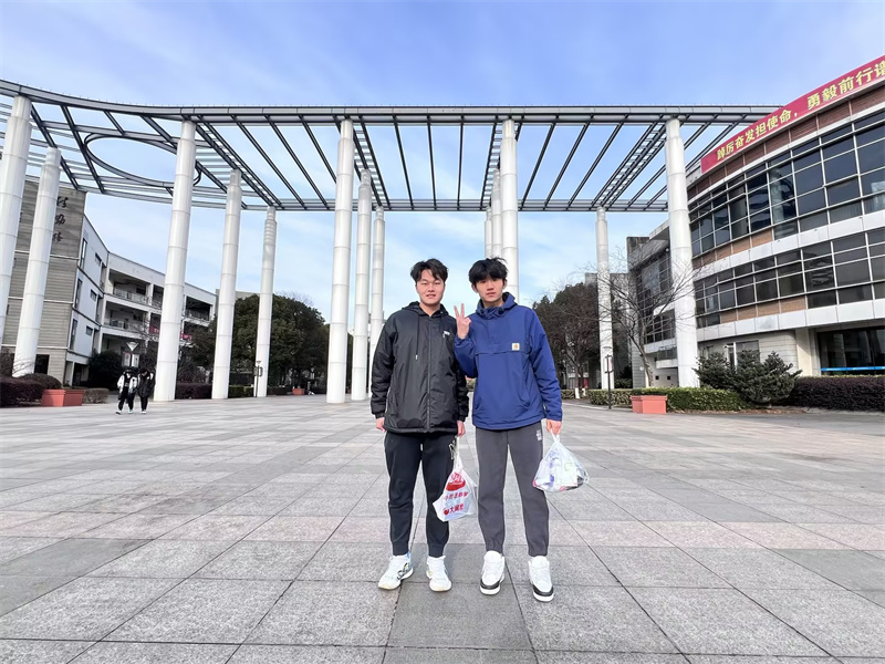 202403141710398809474590.jpg 汽车-南京.jpg